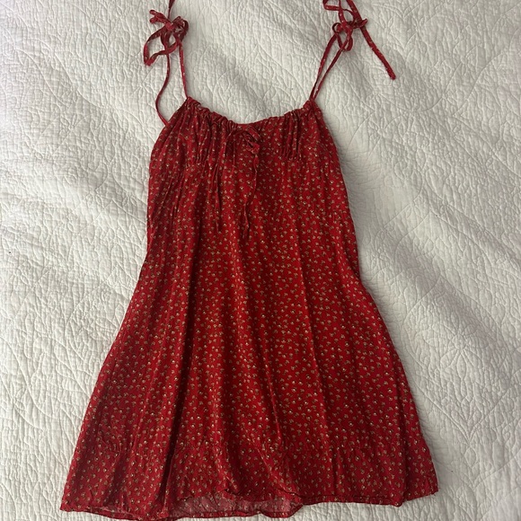 Red summer flower dress. Worn with love - Picture 1 of 1